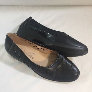 cut out wedge shoes 8 retro vintage